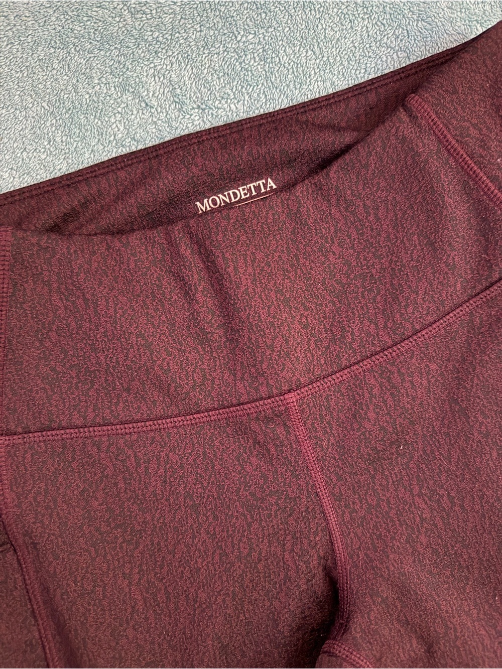 Mondetta Burgundy Heather Performance Leggings